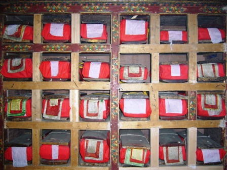 Leh palace, библиотека старинных манускриптов