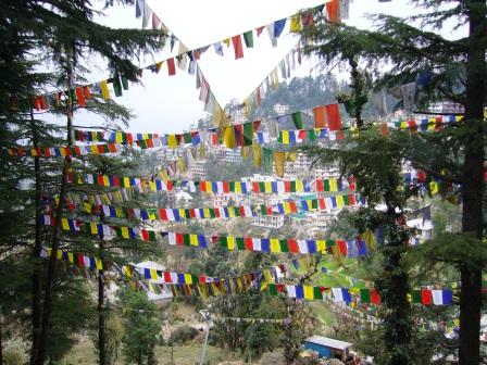тибетские молитвенные флажки